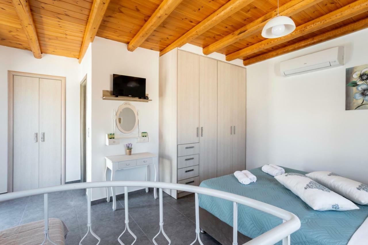 Marilena Natural Stone House, By Hellocrete Pigí Exteriér fotografie