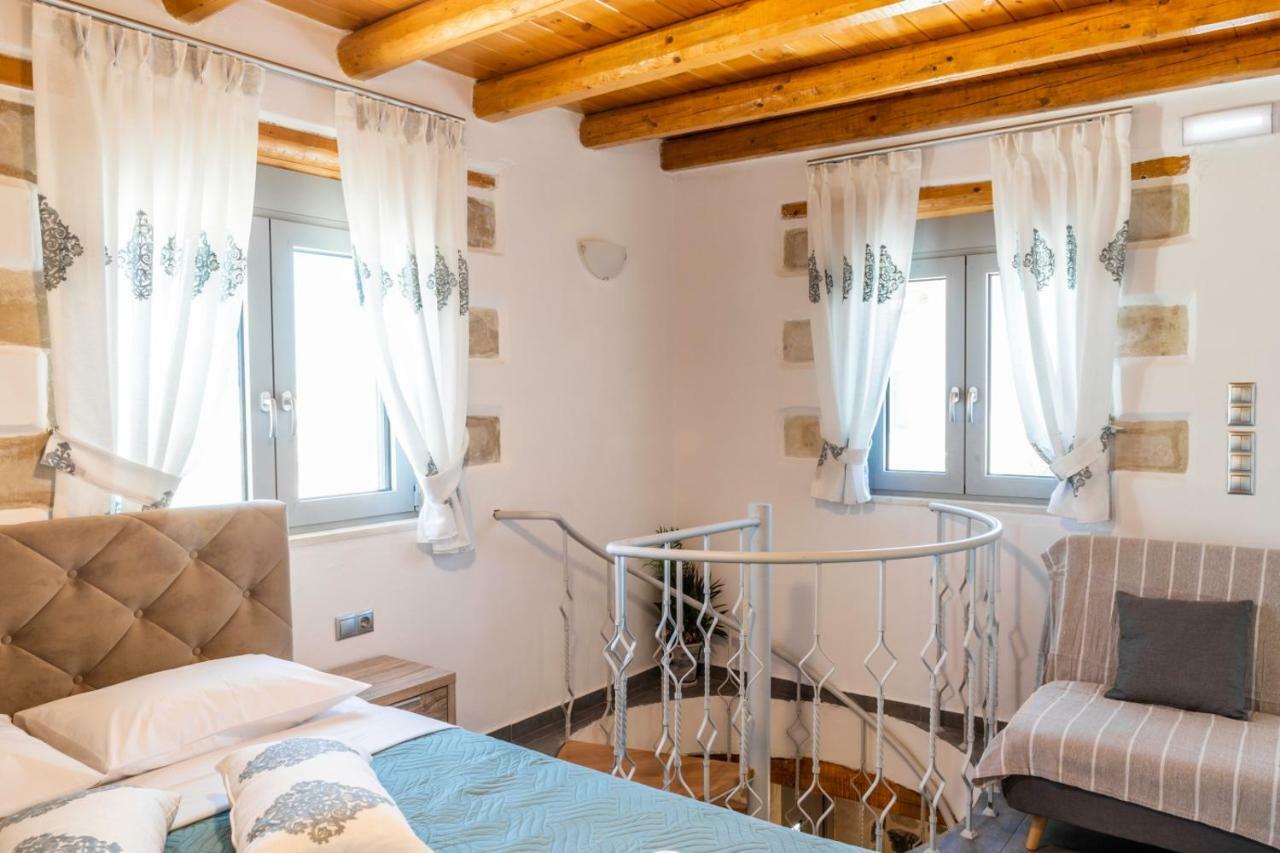 Marilena Natural Stone House, By Hellocrete Pigí Exteriér fotografie